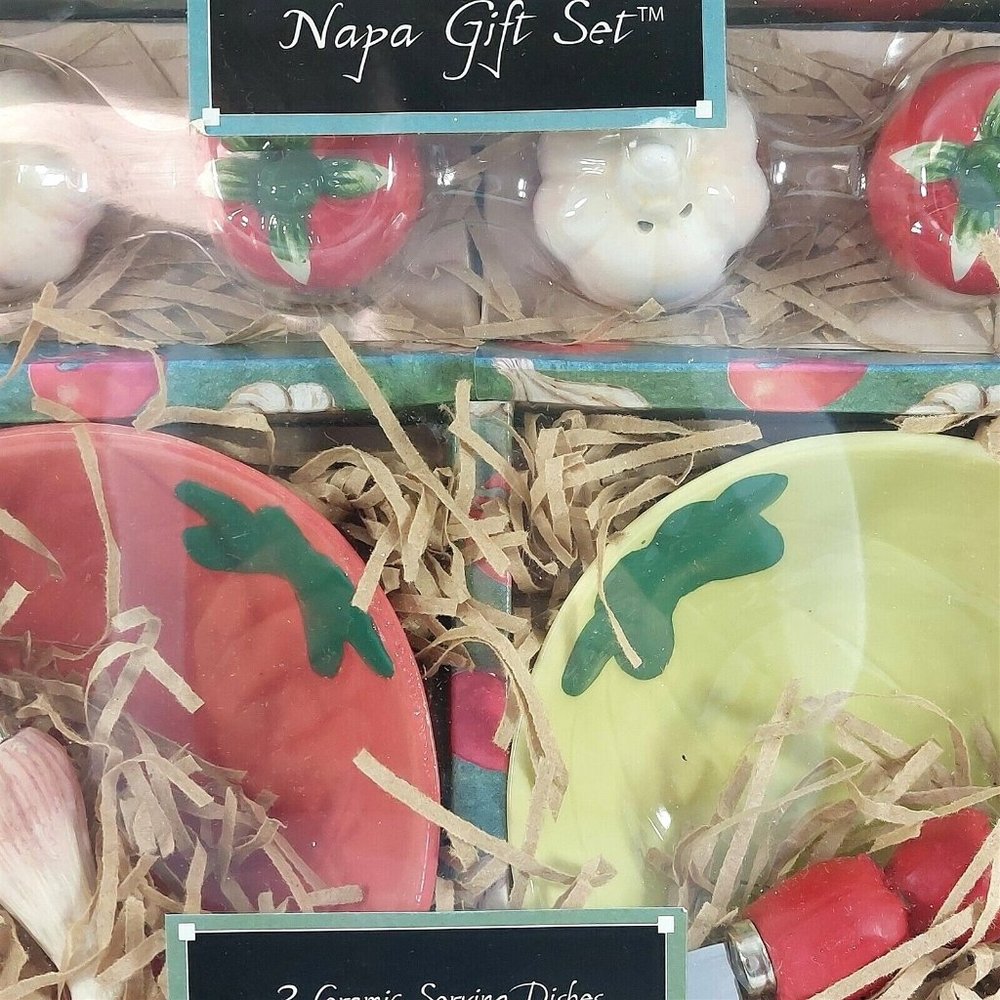 Gift Set Garden Fresh Napa Gift Set Dishes Spreaders Salt Pepper Shakers 8 Piece - Picture 4 of 10